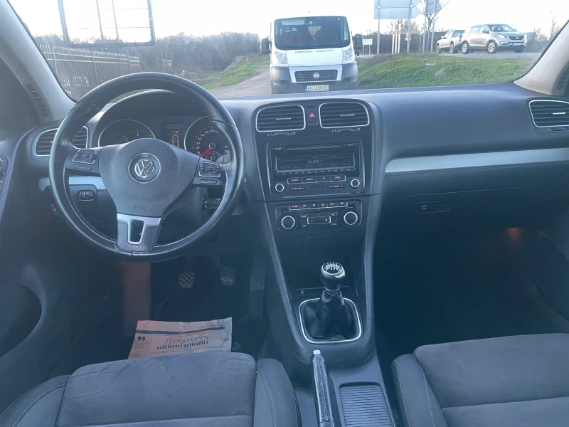 VW Golf Hailain 2.0-140, снимка 16 - Автомобили и джипове - 52706418