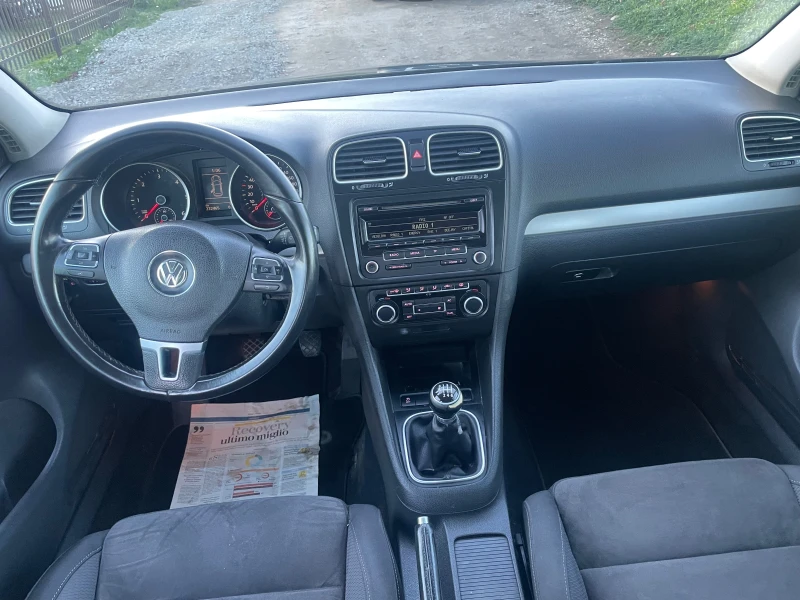 VW Golf Hailain 2.0-140, снимка 6 - Автомобили и джипове - 52706418
