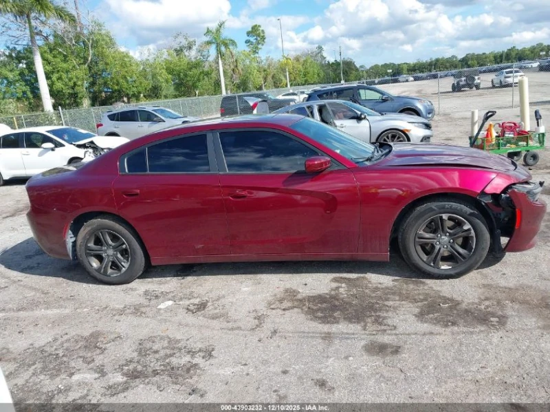 Dodge Charger 3.6L V-6 DOHC, VVT, 292HP Rear Wheel Drive, снимка 5 - Автомобили и джипове - 53054241