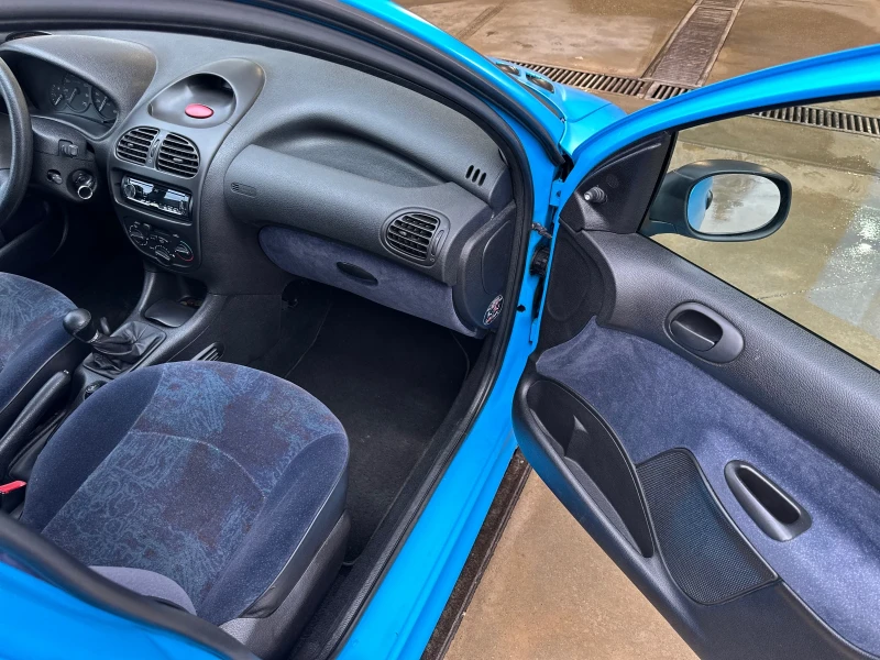 Peugeot 206, снимка 8 - Автомобили и джипове - 53465666