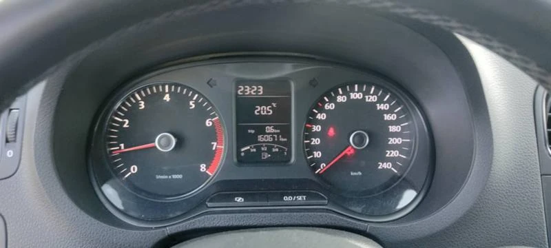 VW Polo 1,2i 69ps EURO 5B, снимка 10 - Автомобили и джипове - 36946445