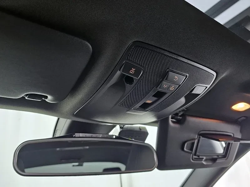 Mercedes-Benz CLA 2.5, снимка 17 - Автомобили и джипове - 54288351