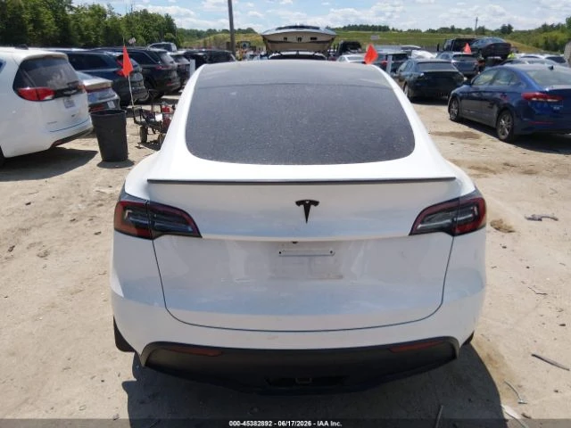 Tesla Model Y Long Range Dual motor 2024, снимка 15 - Автомобили и джипове - 55616336