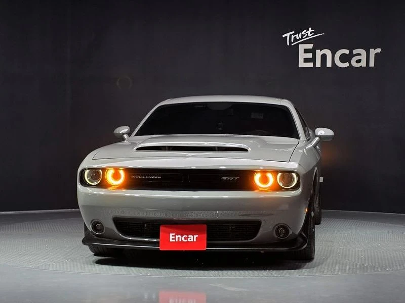 Dodge Challenger 5.7 5.7 Automatic, снимка 3 - Автомобили и джипове - 56003170