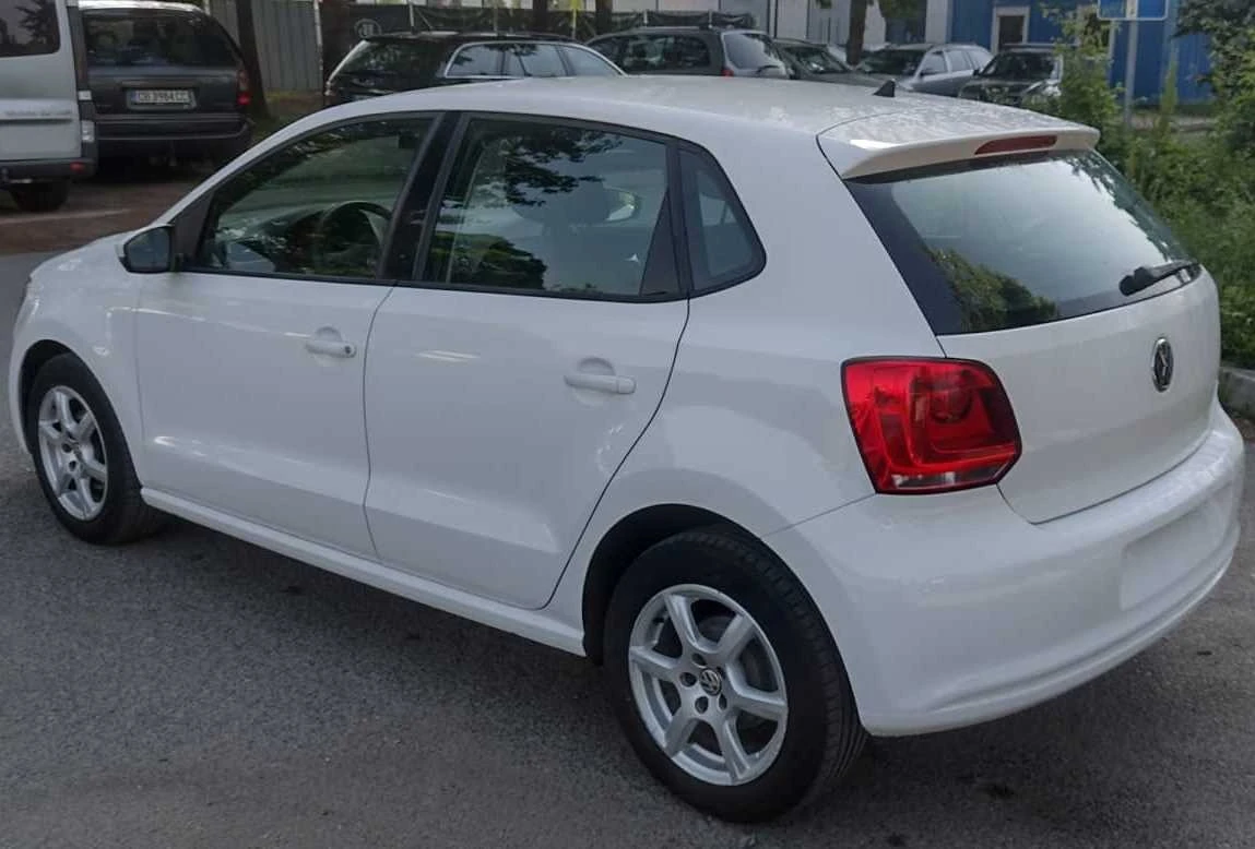 VW Polo 1,2i 69ps EURO 5B - изображение 3