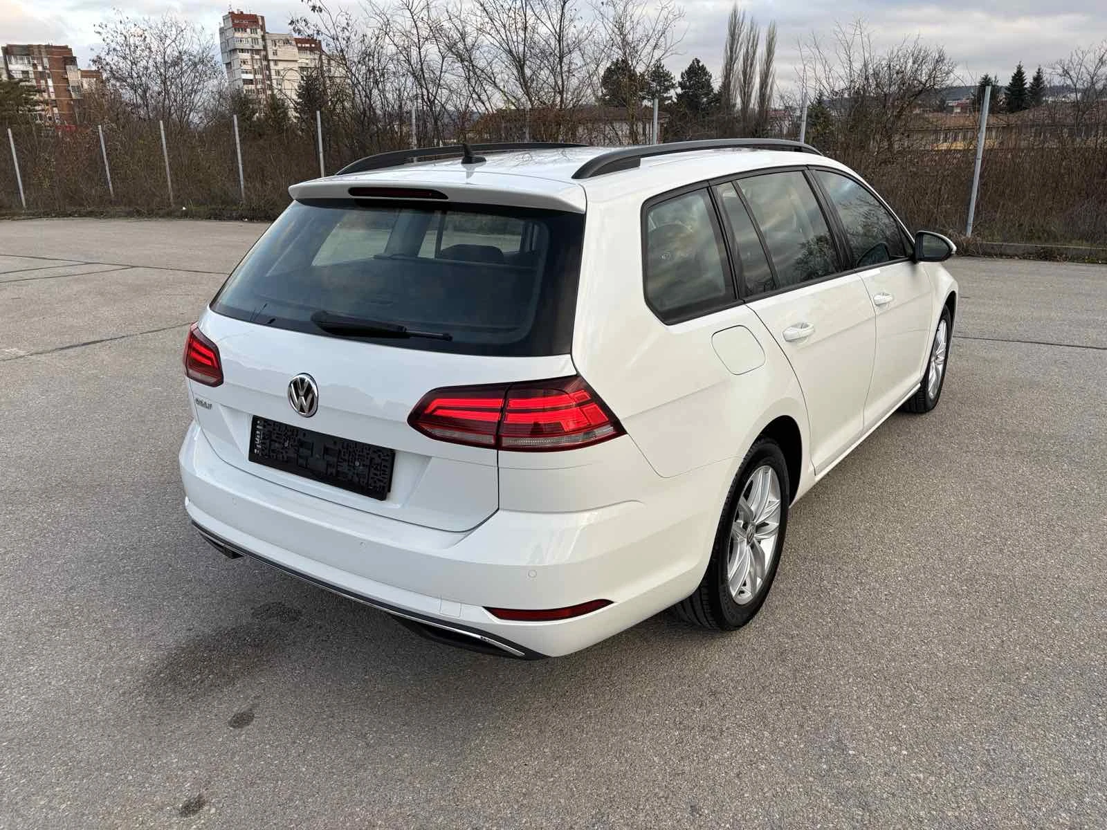 VW Golf 2.0TDI  - изображение 6