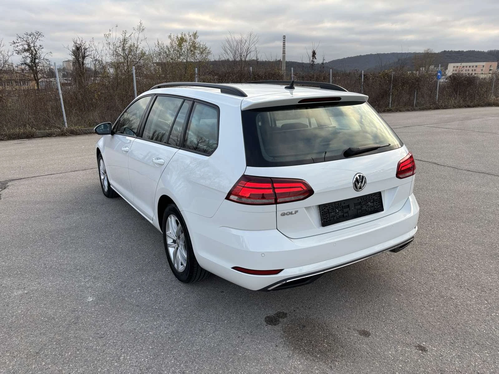 VW Golf 2.0TDI  - изображение 4