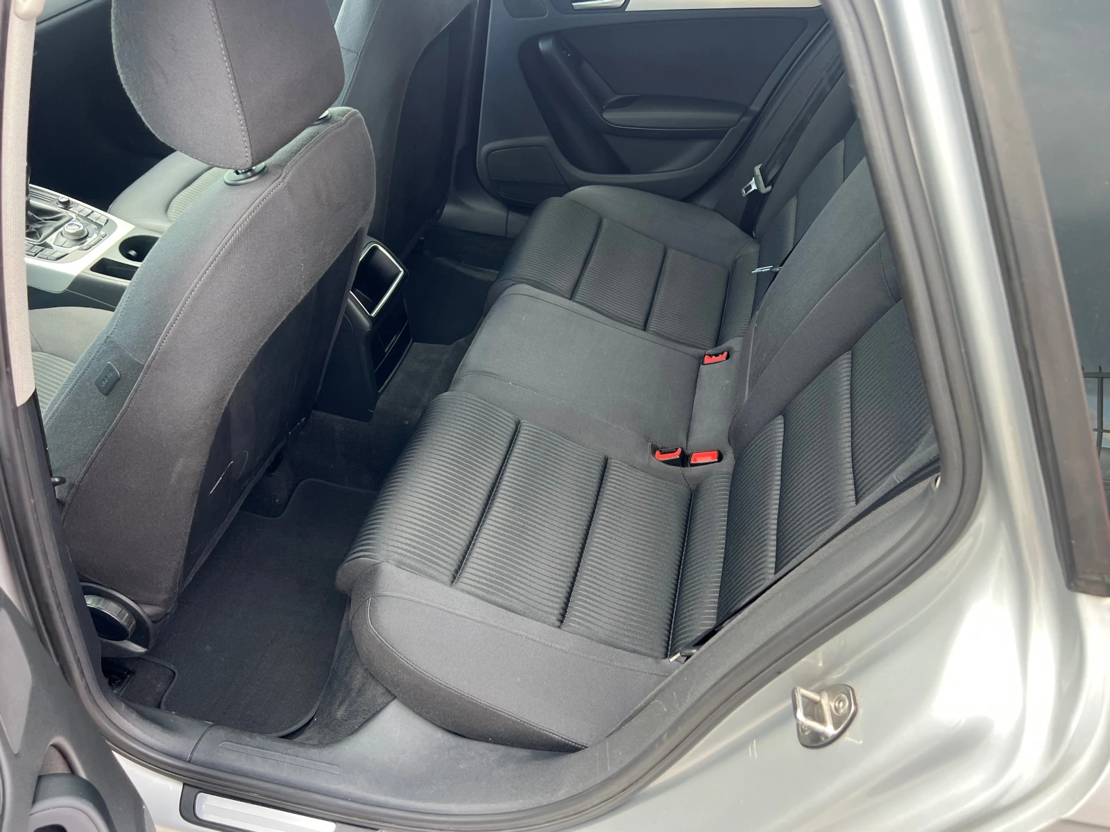 Audi A4  2.0/170  /44 *   | Mobile.bg   11