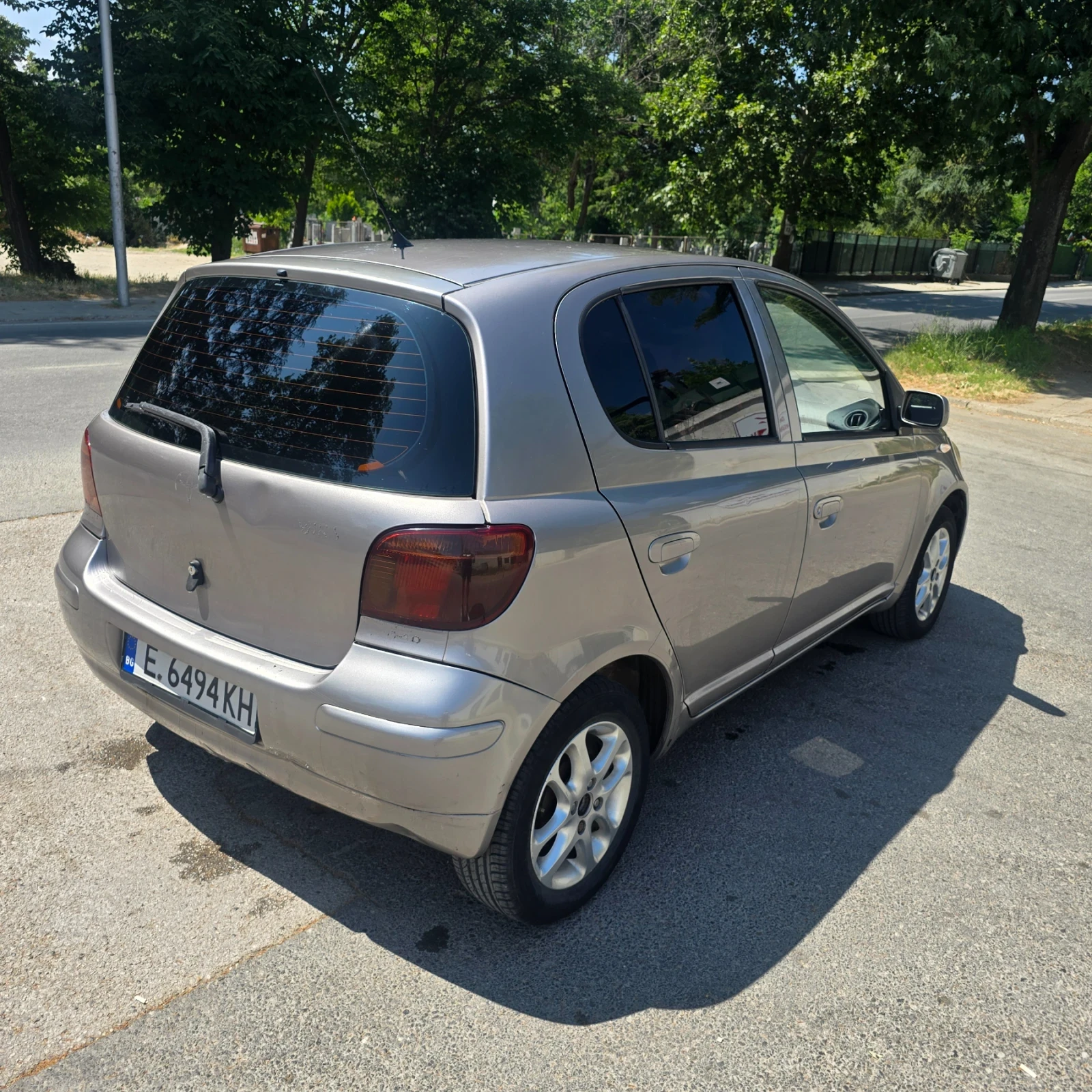 Toyota Yaris  - изображение 3
