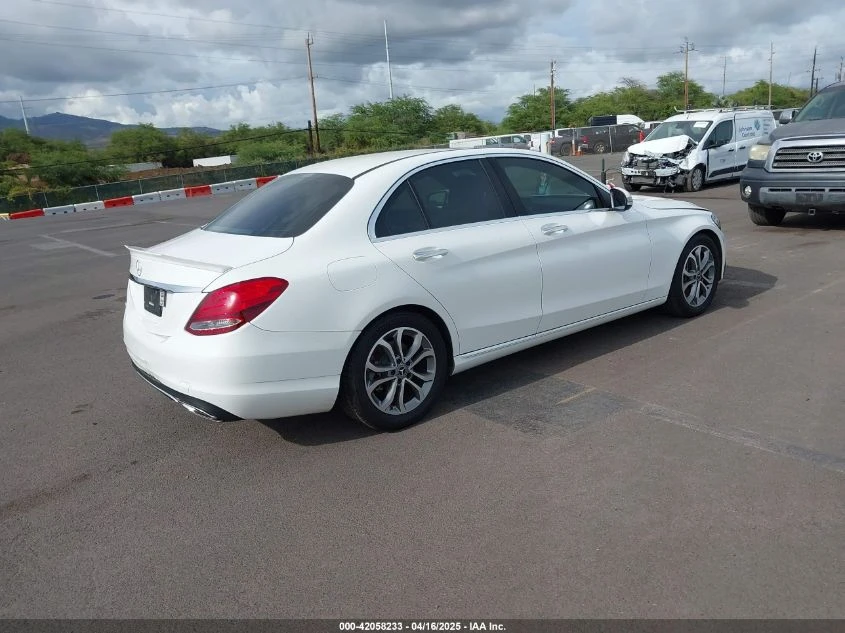 Mercedes-Benz C 300 2.0L I-4 DI, DOHC, VVT, TURBO, 241HP Rear Wheel - изображение 9