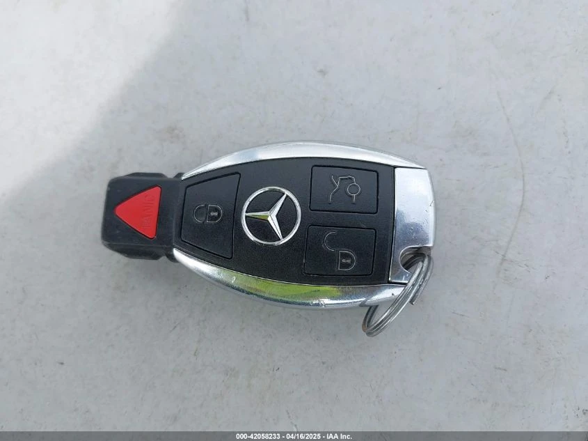 Mercedes-Benz C 300 2.0L I-4 DI, DOHC, VVT, TURBO, 241HP Rear Wheel - изображение 3