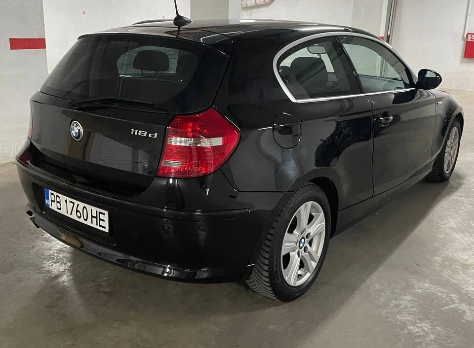 BMW 118 D КАЧВАШ СЕ И КАРАШ - изображение 6