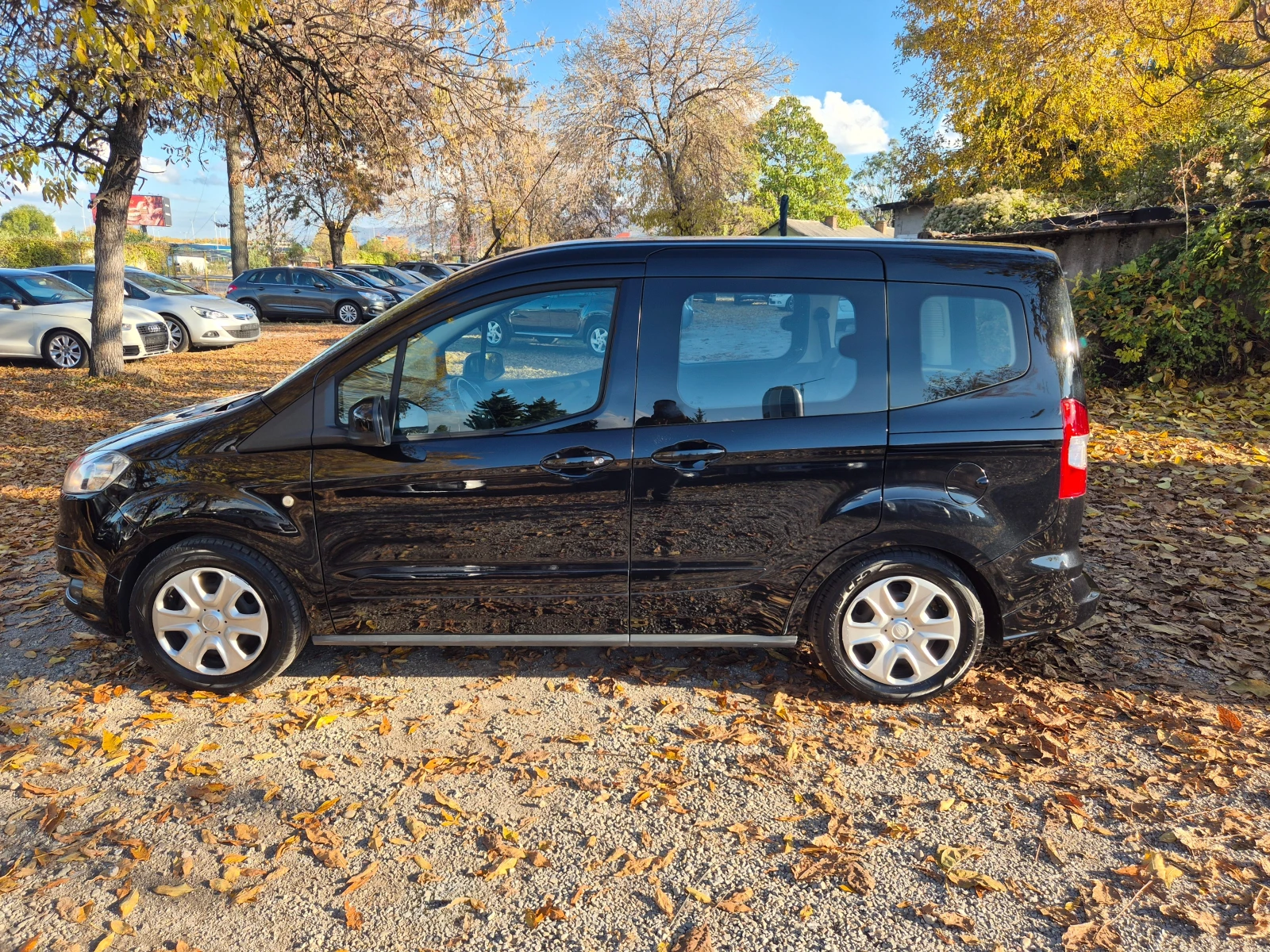 Ford Courier TOURNEO1.5TDCI ПЪТНИЧЕСКО 2 БРОЯ СТРАНИЧНИ ВРАТИ  - изображение 6