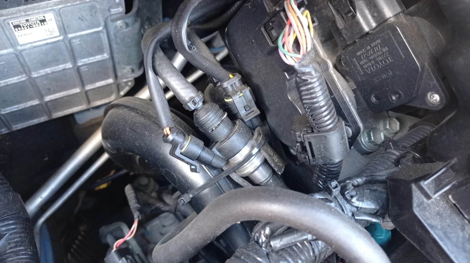 Toyota Yaris 1.3   - изображение 10