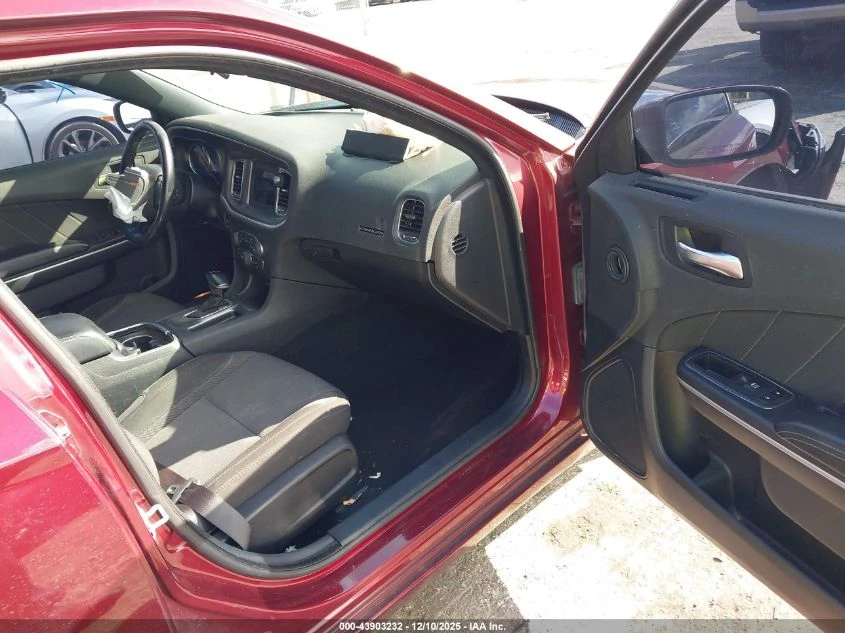 Dodge Charger 3.6L V-6 DOHC, VVT, 292HP Rear Wheel Drive - изображение 10