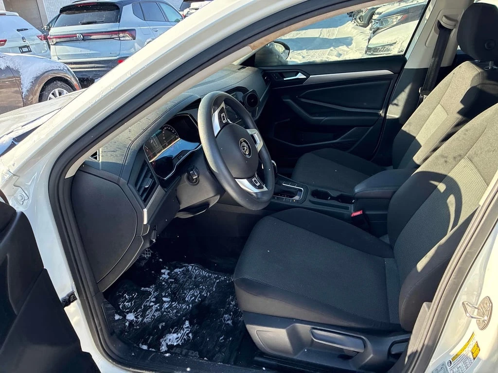 VW Jetta * Comfortline * CARFAX * БЕЗ ПЪРВОНАЧАЛНА ВНОСКА - изображение 5