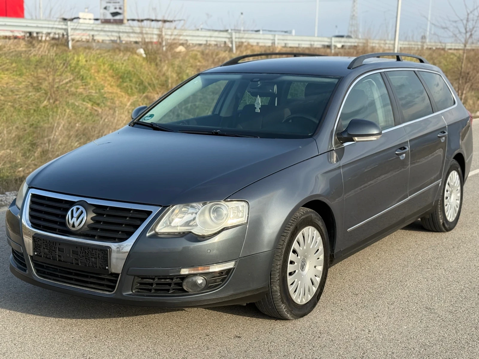 VW Passat, снимка 2 - Автомобили и джипове - 53710192