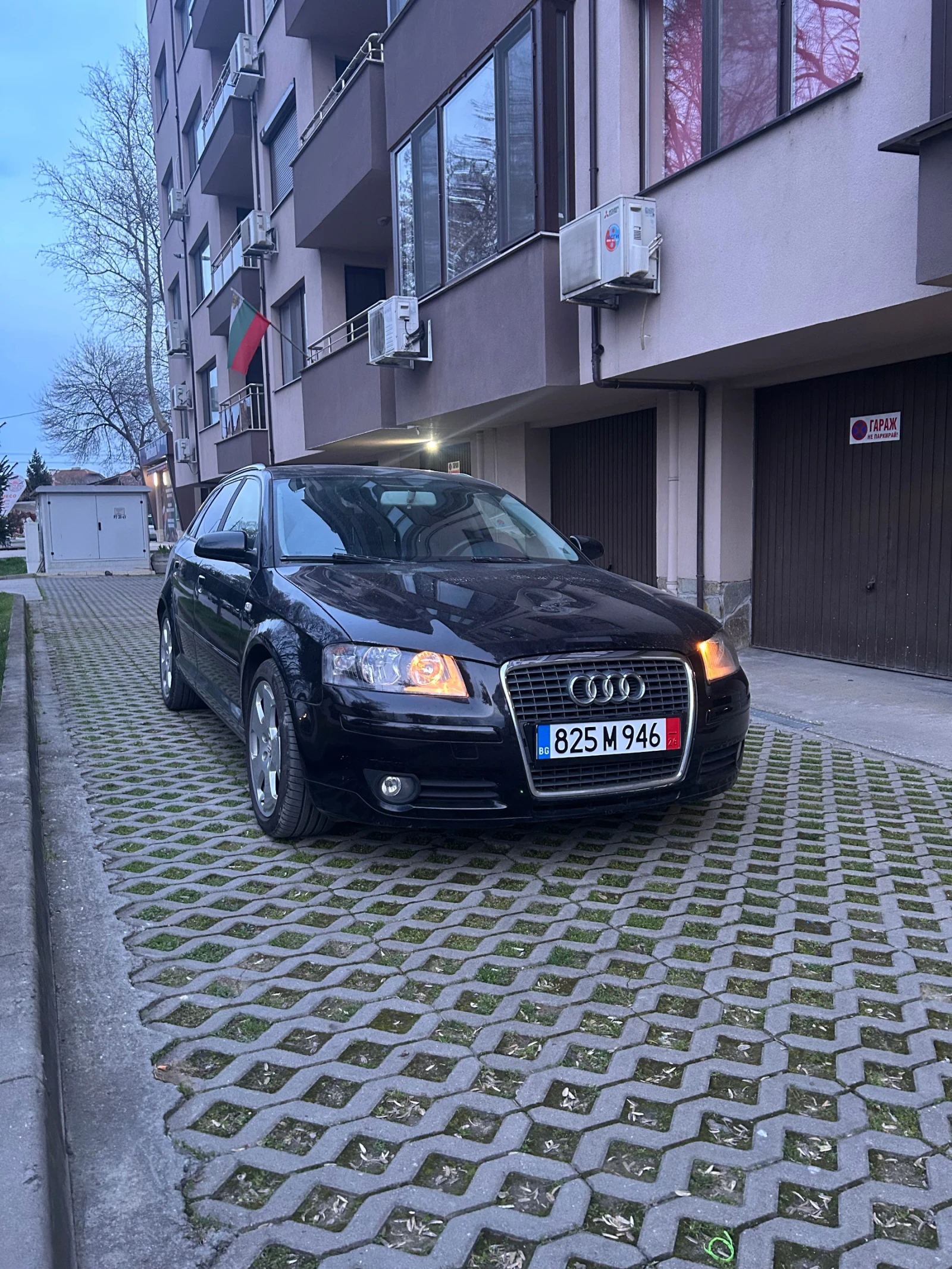Audi A3 Sportback  1.6i + газ, снимка 2 - Автомобили и джипове - 53919300