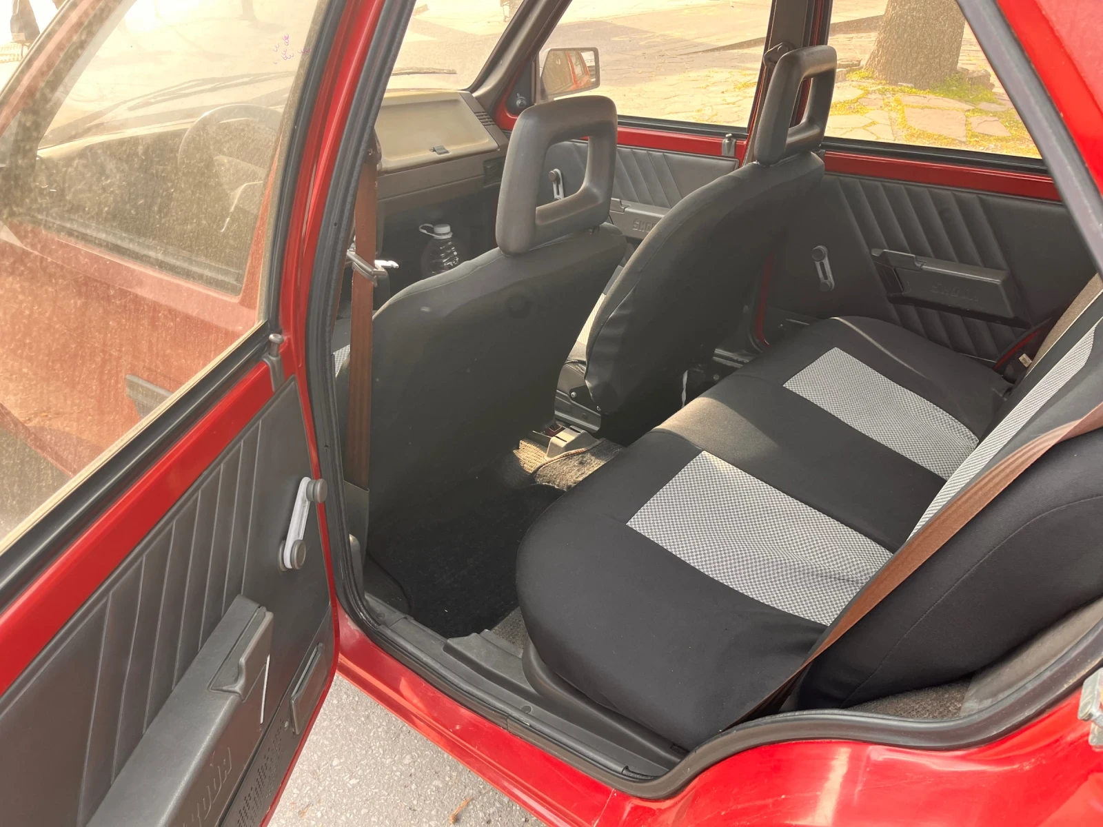 Skoda Favorit 135L, снимка 7 - Автомобили и джипове - 53870440