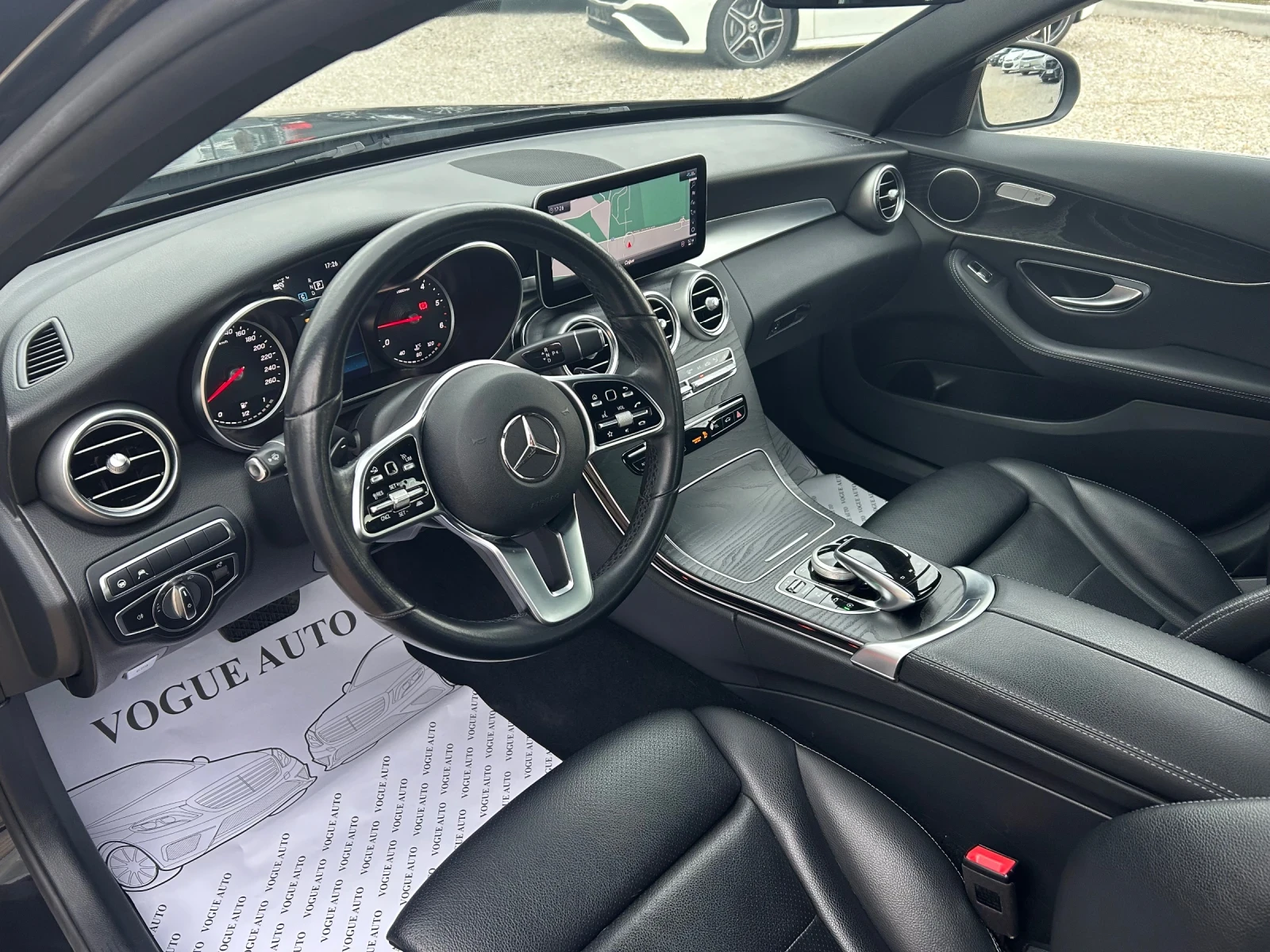 Mercedes-Benz C 220 MULTIBEAM* BLIND* DISTRONIC* KAMERA, снимка 8 - Автомобили и джипове - 53916533