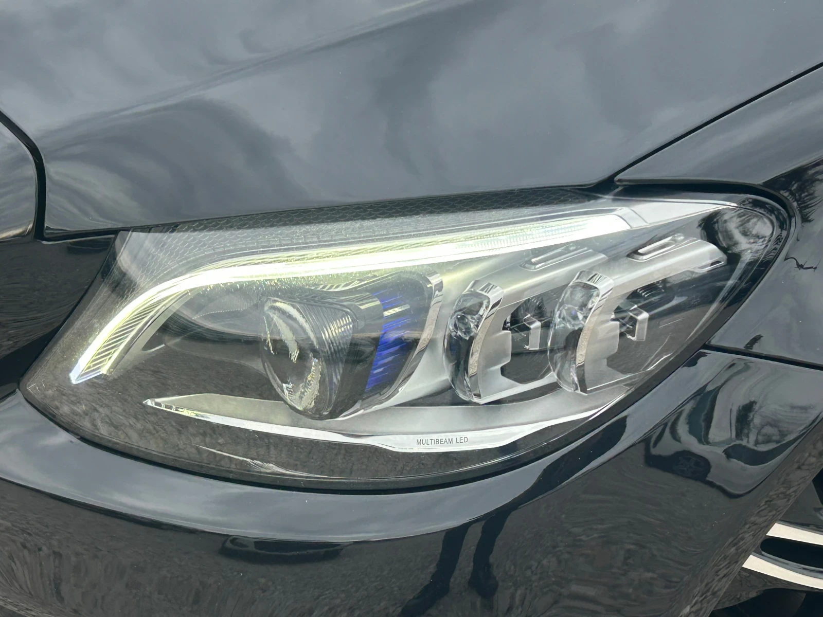 Mercedes-Benz C 220 MULTIBEAM* BLIND* DISTRONIC* KAMERA, снимка 5 - Автомобили и джипове - 53916533