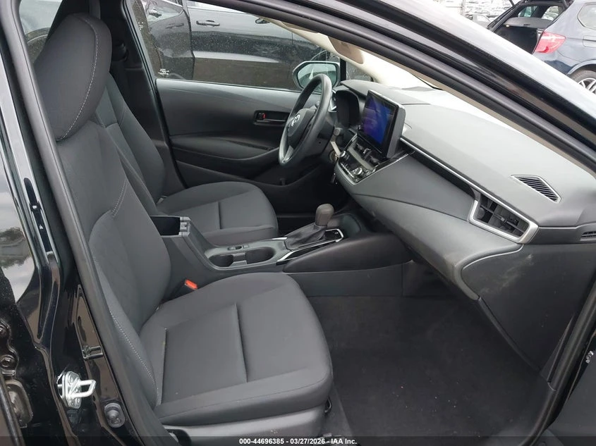 Toyota Corolla 2.0l Le, снимка 5 - Автомобили и джипове - 54100816