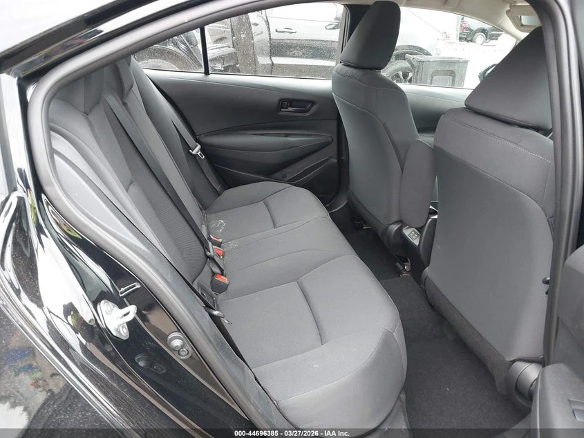 Toyota Corolla 2.0l Le, снимка 8 - Автомобили и джипове - 54100816