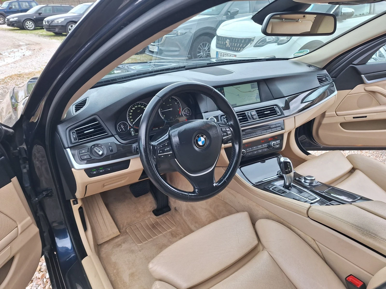 BMW 530 XD* НАВИ/КАМЕРА/КСЕНОН/КОЖА/ХЕДЪП/ФУЛЛ* , снимка 8 - Автомобили и джипове - 54377552