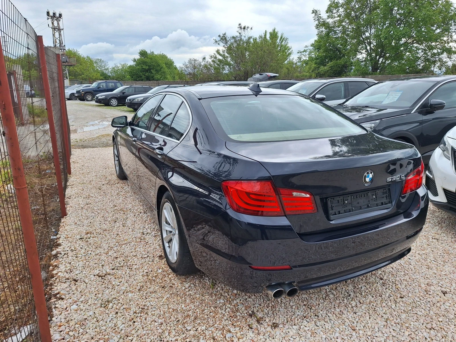 BMW 530 XD* НАВИ/КАМЕРА/КСЕНОН/КОЖА/ХЕДЪП/ФУЛЛ* , снимка 6 - Автомобили и джипове - 54377552