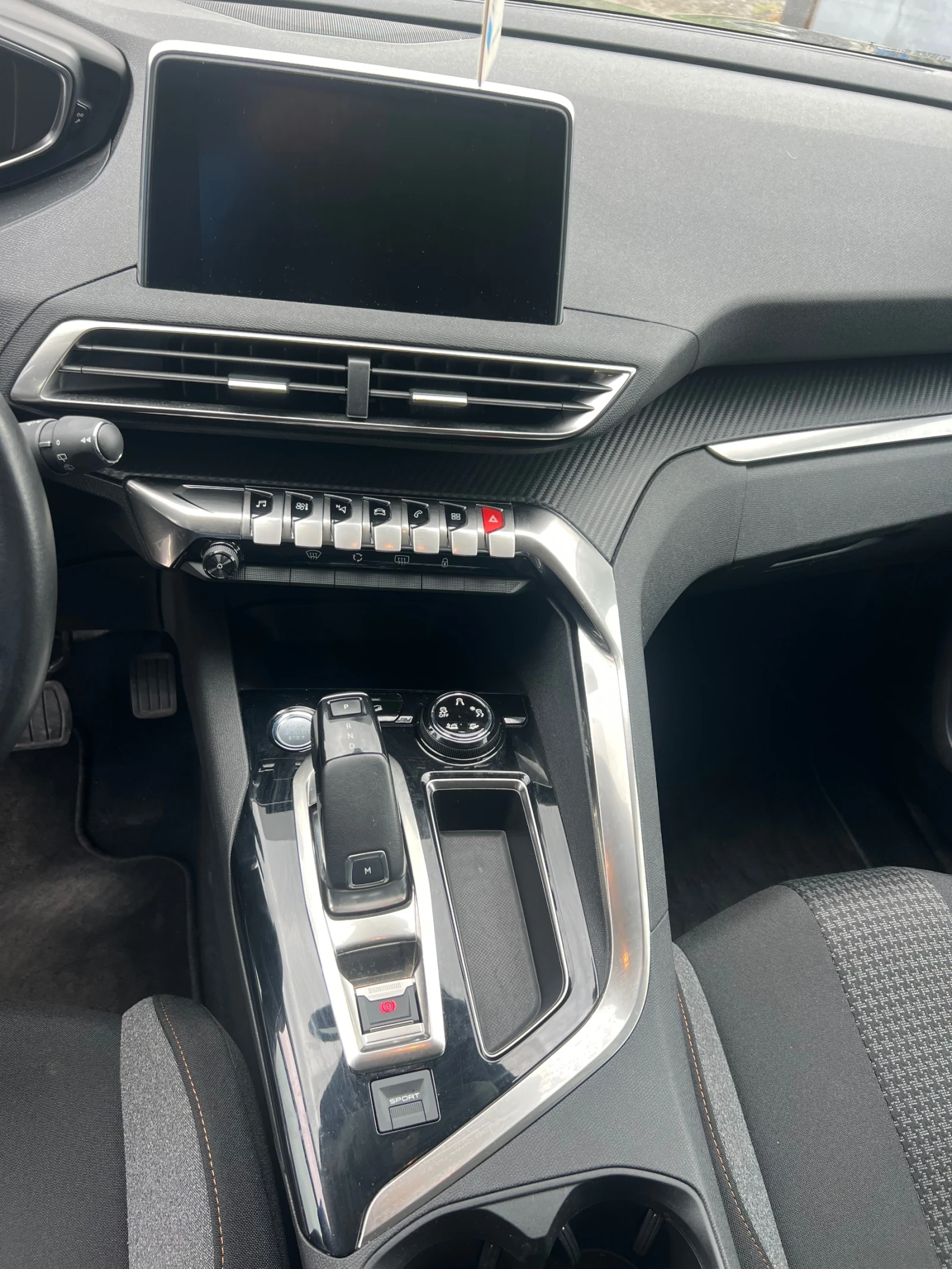 Peugeot 3008 1.5BLUEHDI!! 134.000!! Euro6D!!, снимка 12 - Автомобили и джипове - 54609241