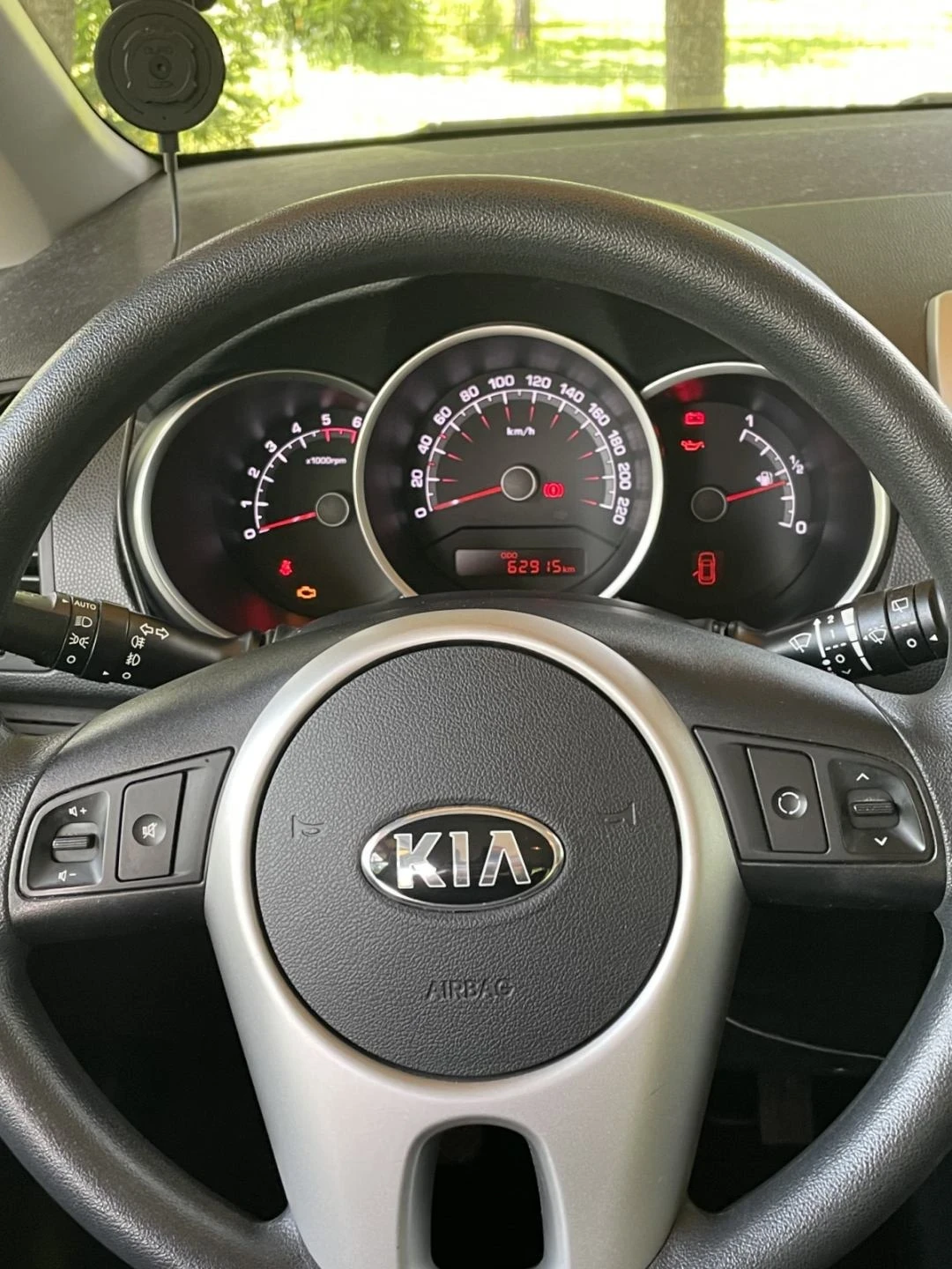 Kia Venga 1.4 CRDi, снимка 11 - Автомобили и джипове - 54989915