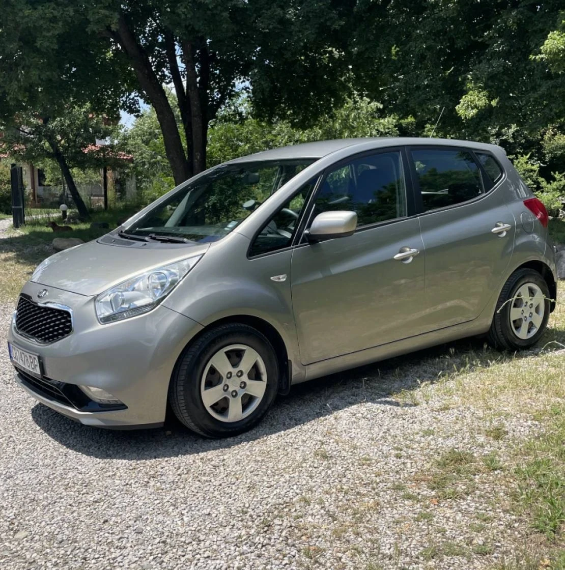 Kia Venga 1.4 CRDi, снимка 5 - Автомобили и джипове - 54989915