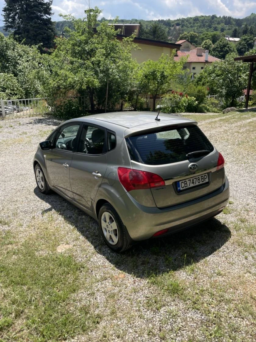 Kia Venga 1.4 CRDi, снимка 2 - Автомобили и джипове - 54989915