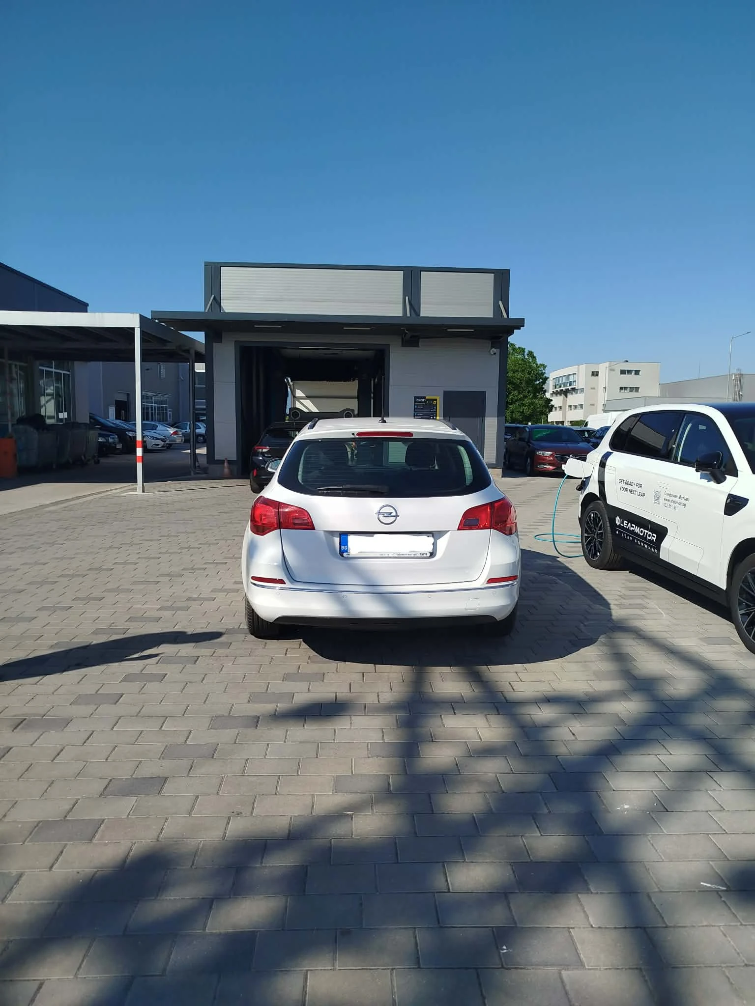 Opel Astra J sport tourer, снимка 4 - Автомобили и джипове - 55136880