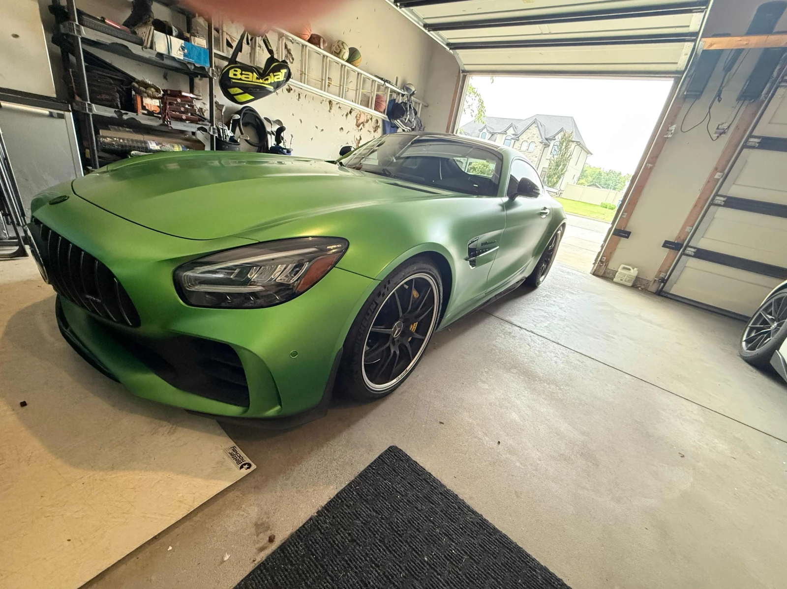 Mercedes-Benz AMG GT * R* БЕЗ ЗАБЕЛЕЖКА * ЦЕНА ДО БЪЛГАРИЯ
