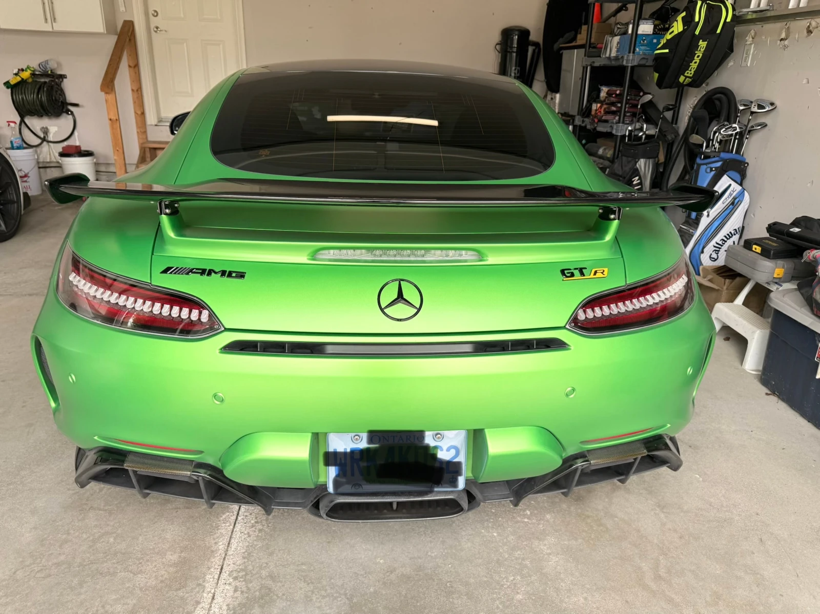 Mercedes-Benz AMG GT * R* БЕЗ ЗАБЕЛЕЖКА * ЦЕНА ДО БЪЛГАРИЯ, снимка 4 - Автомобили и джипове - 55962584