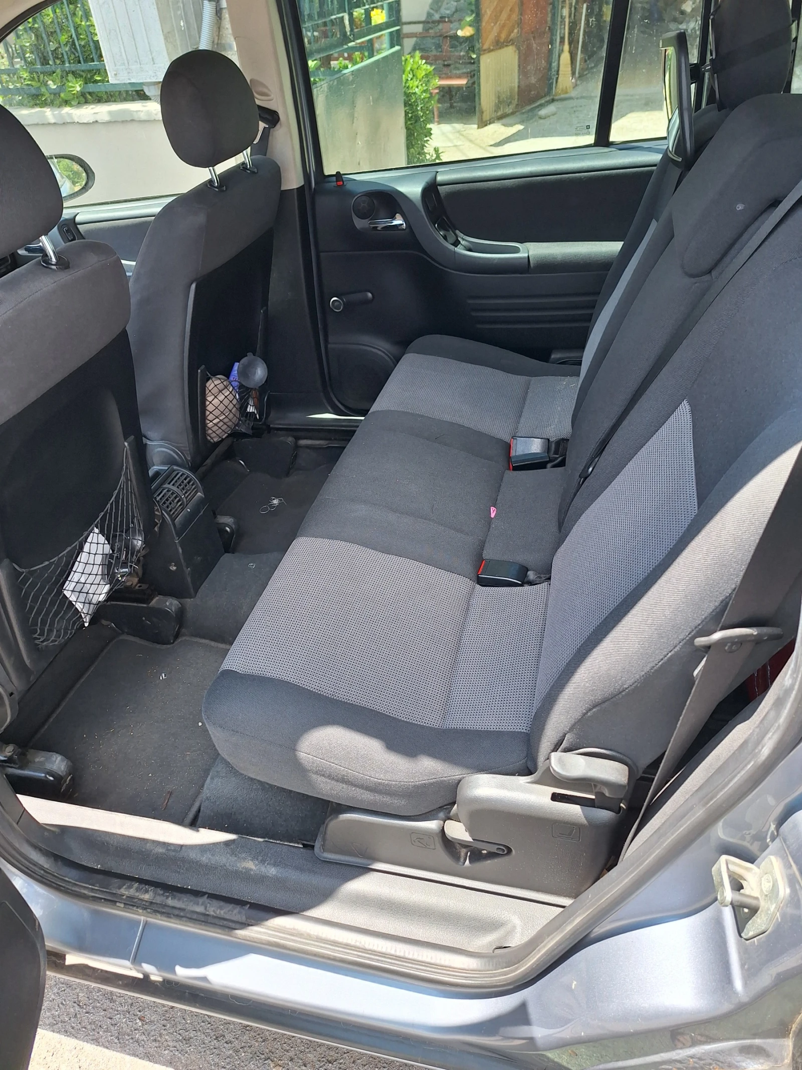 Opel Zafira, снимка 6 - Автомобили и джипове - 56011110