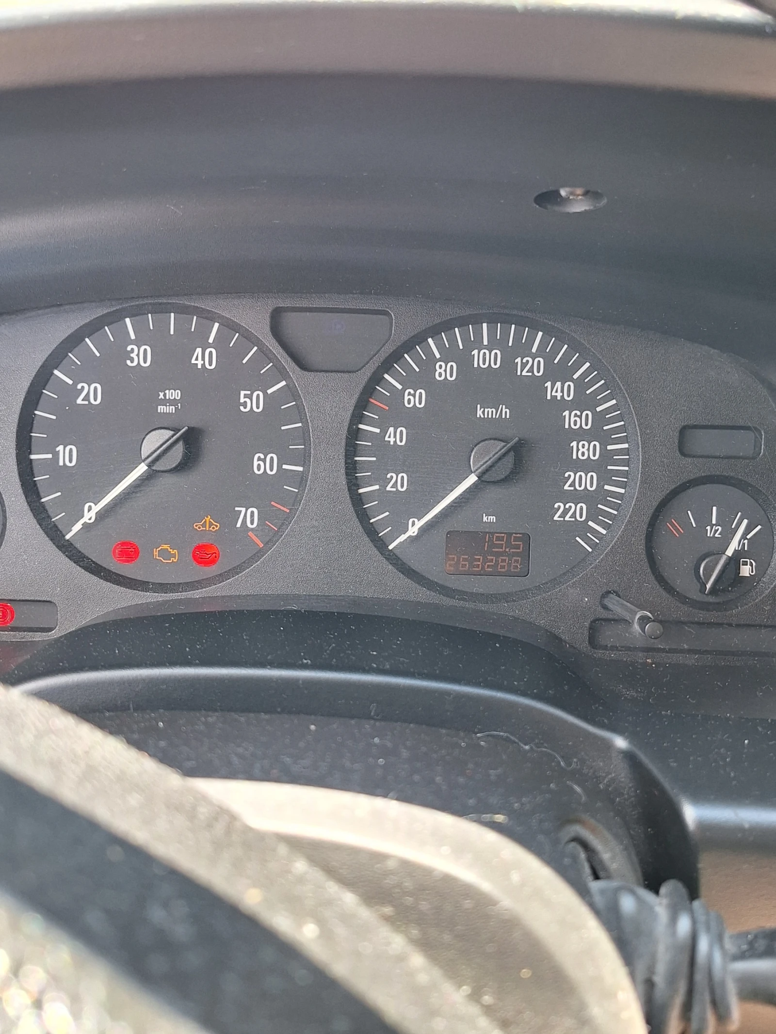 Opel Zafira, снимка 7 - Автомобили и джипове - 56011110