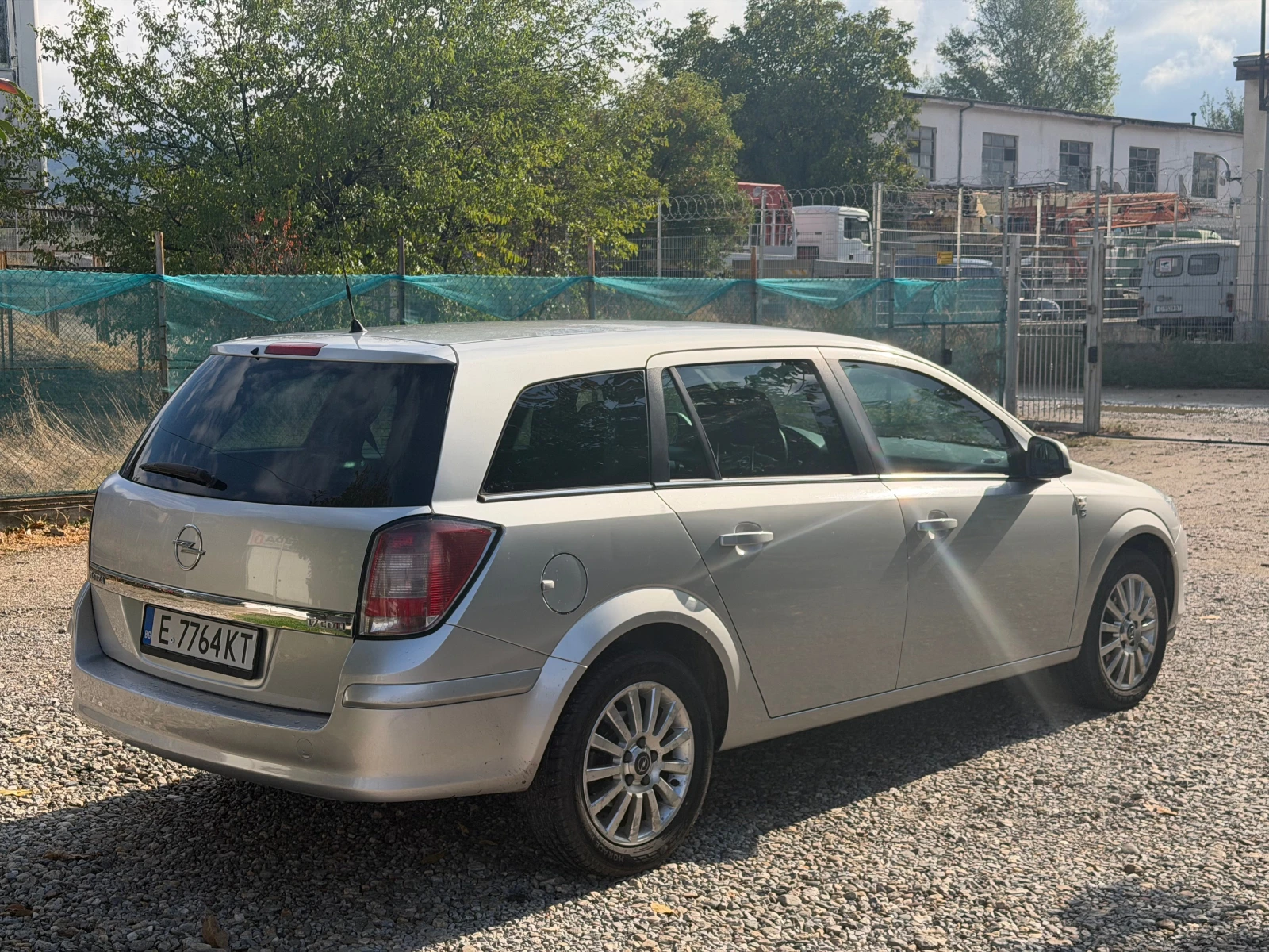 Opel Astra 1.7CDTi, снимка 5 - Автомобили и джипове - 56233197