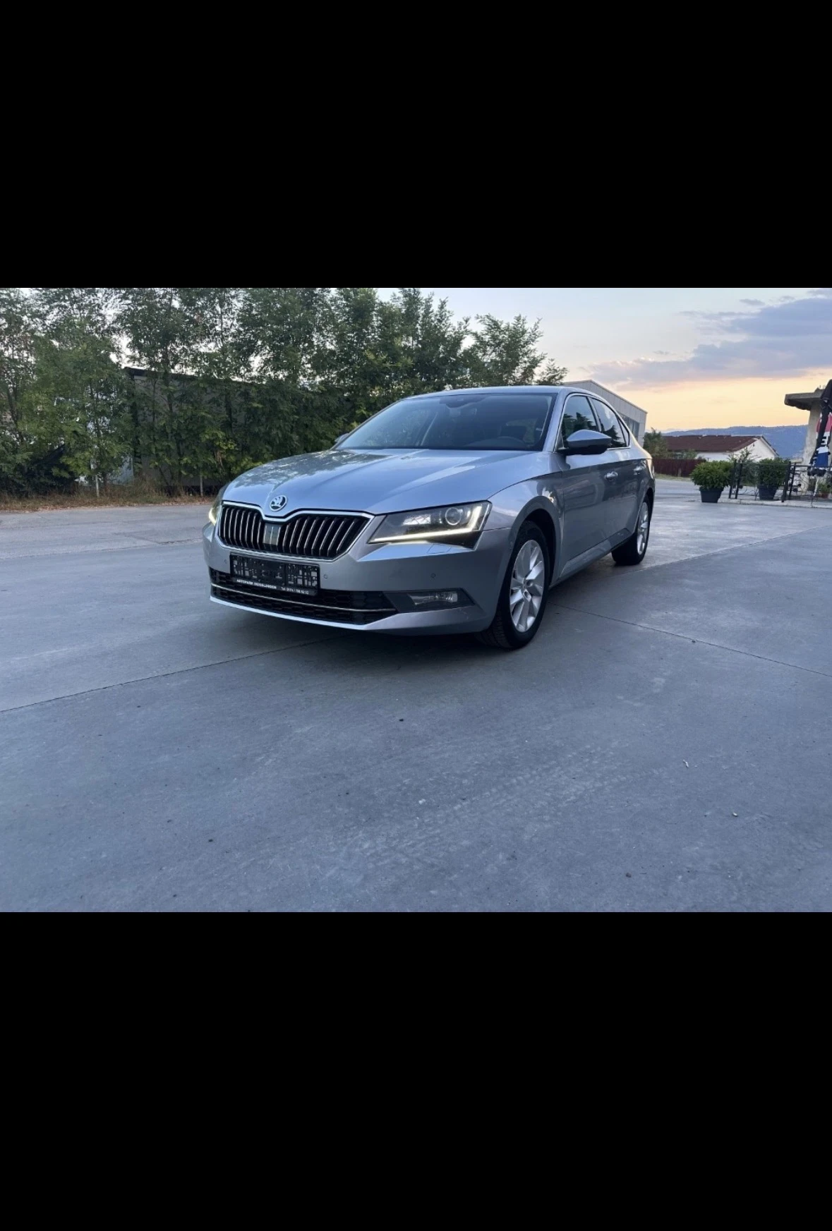 Skoda Superb 2.0 TDI , снимка 6 - Автомобили и джипове - 56537928