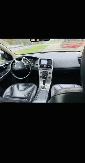 Volvo XC60 3.0 T6 ОЧАКВАН ВНОС Швейцария - 9850 € / 19264.93 лв. - 89360880 6