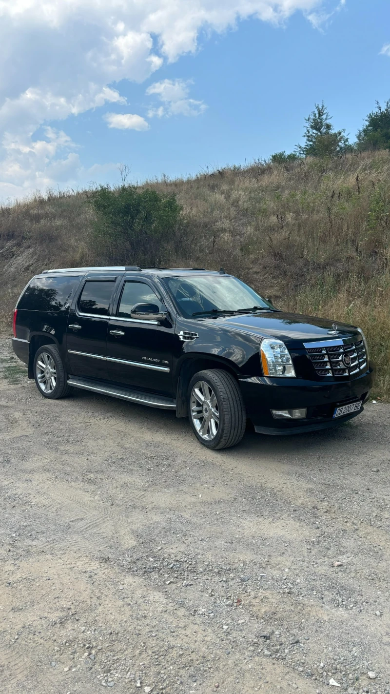 Cadillac Escalade ESV, снимка 17 - Автомобили и джипове - 47611380