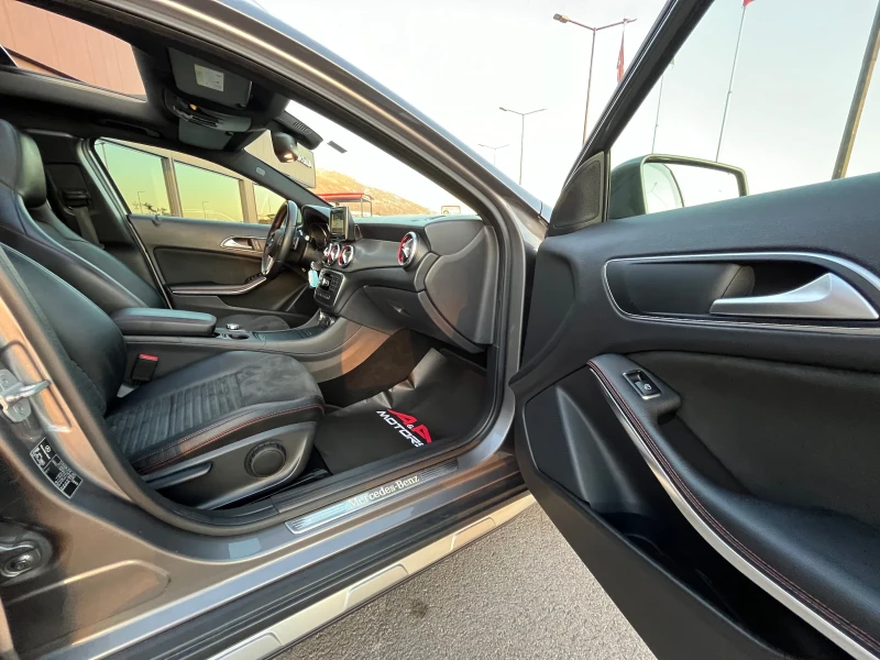 Mercedes-Benz GLA 200; 4MATIC;PANORAMA;NAVI, снимка 15 - Автомобили и джипове - 47680817