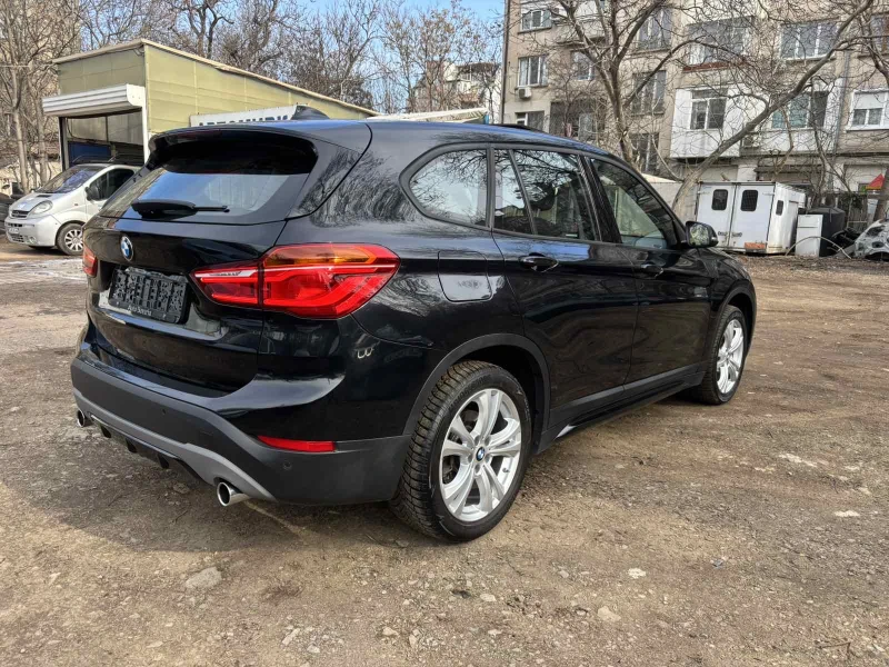 BMW X1 20i xDrive SAG Full, снимка 5 - Автомобили и джипове - 49058592