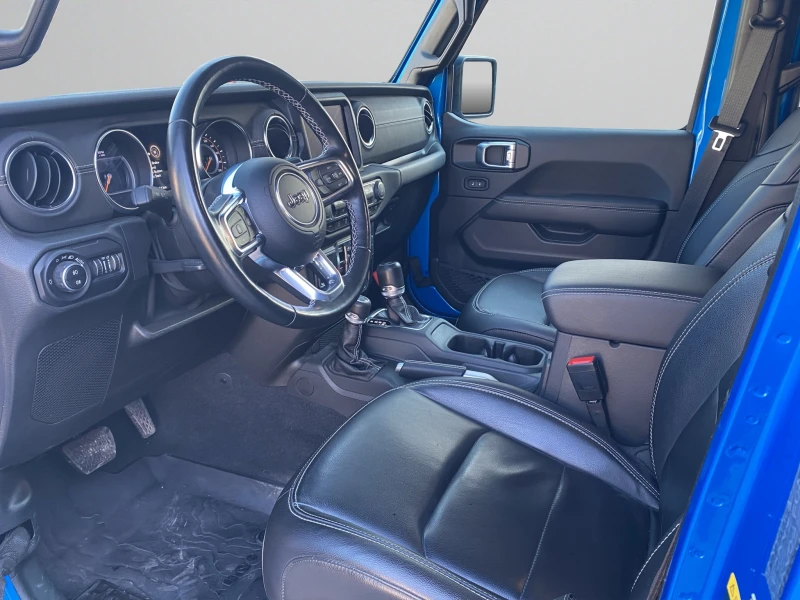 Jeep Wrangler SAHARA 2.0 Petrol 272 hp ATX8 AWD, снимка 9 - Автомобили и джипове - 53499046