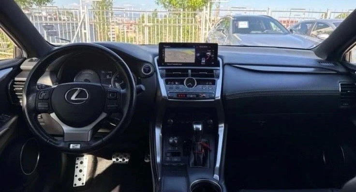 Lexus NX 300h F-SPORT 4WD - изображение 7