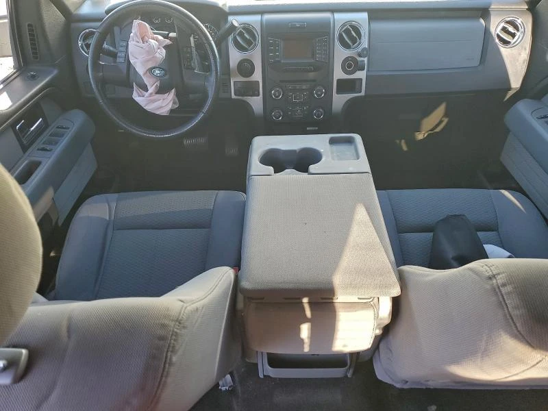 Ford F150 3.5L 6 4x4 w/Rear Wheel Drv, снимка 12 - Автомобили и джипове - 53144481