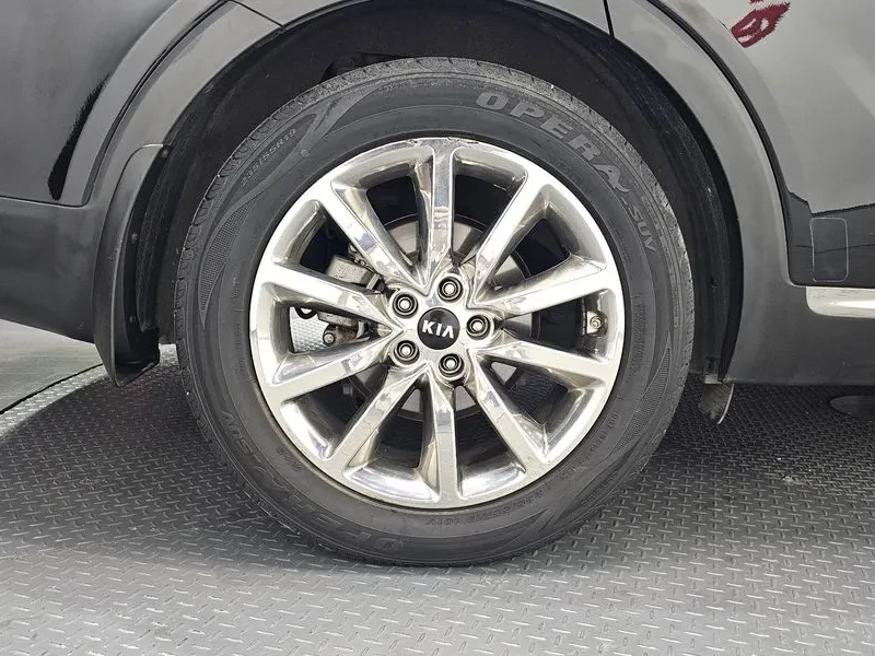 Kia Sorento 2.2 CRDI 4WD - ���� 30% ����� | Mobile.bg � ����������� 5