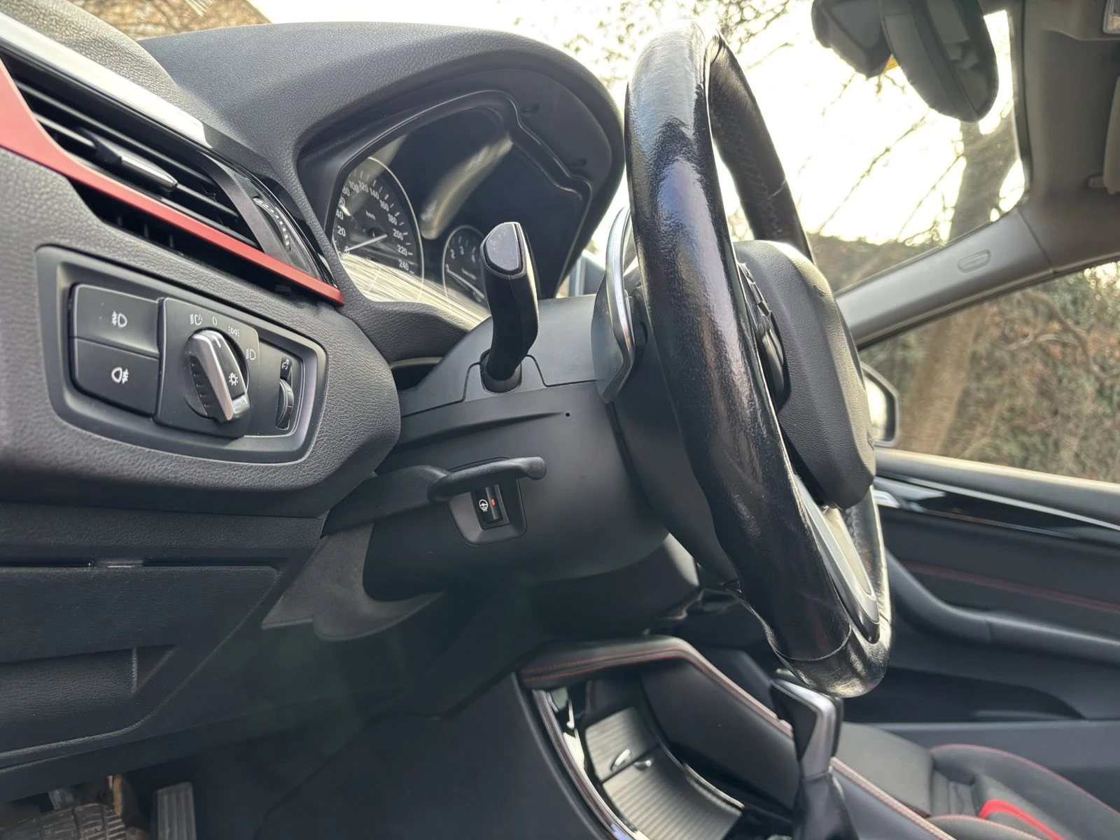 BMW X1 20i xDrive SAG Full | Mobile.bg   11