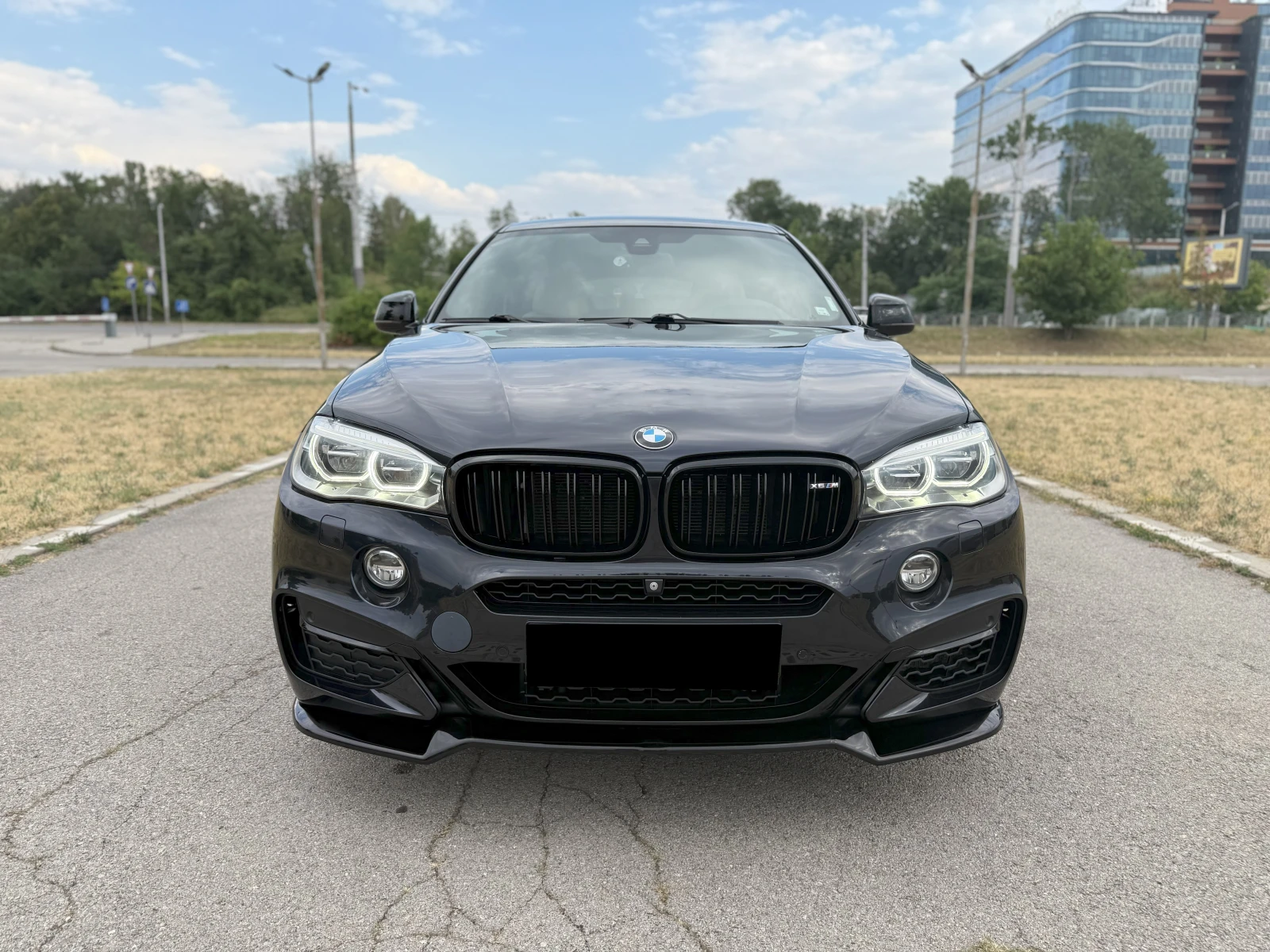 BMW X6 M50d - изображение 3
